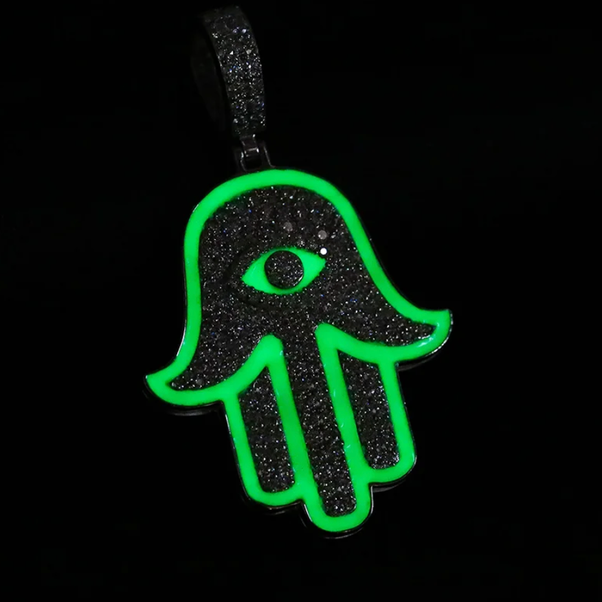Moissanite Hamsa Hand Pendant (Glow In The Dark)