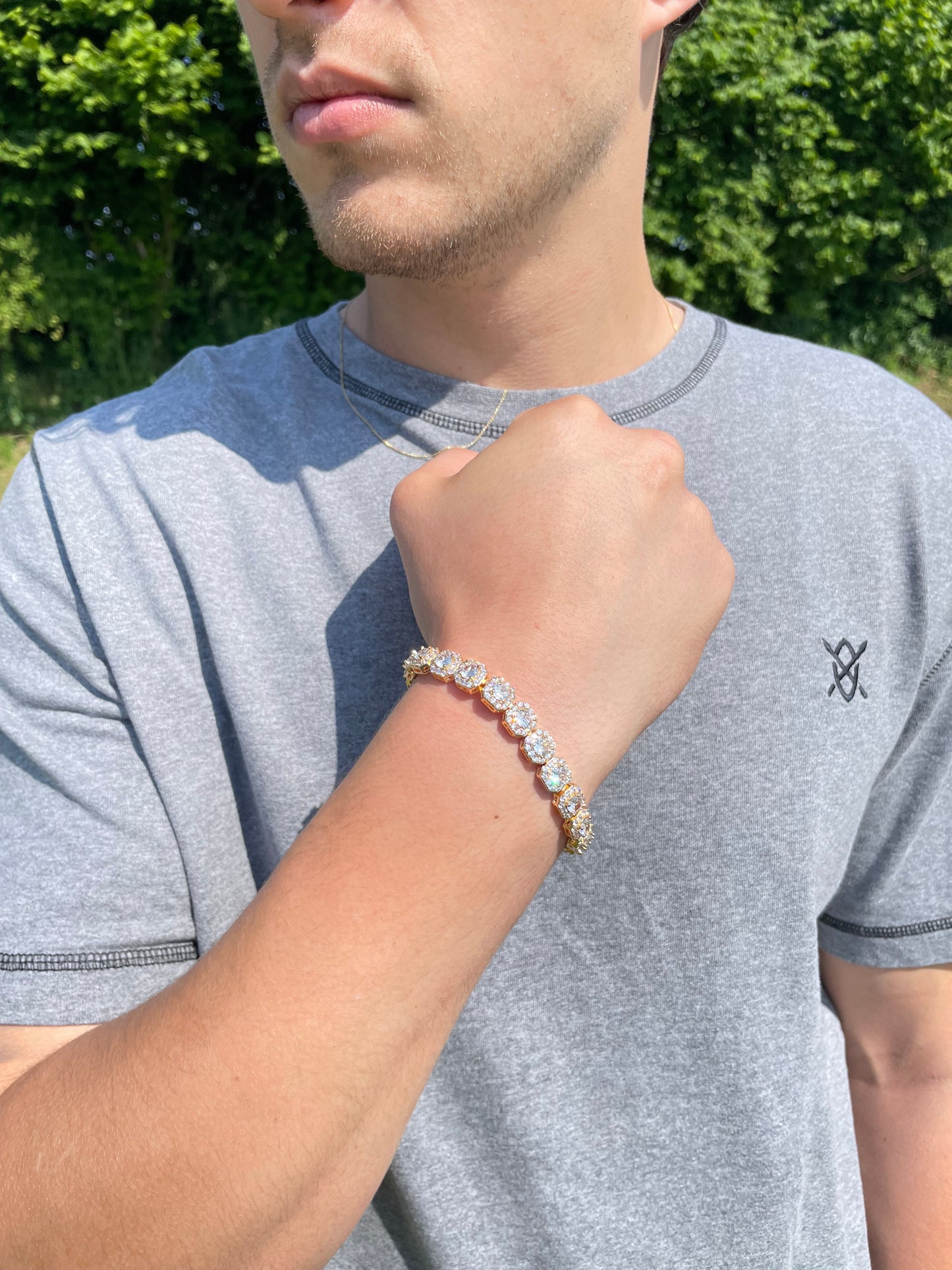 Clustered Tennis Bracelet 9MM - Sixteenx Jewelry
