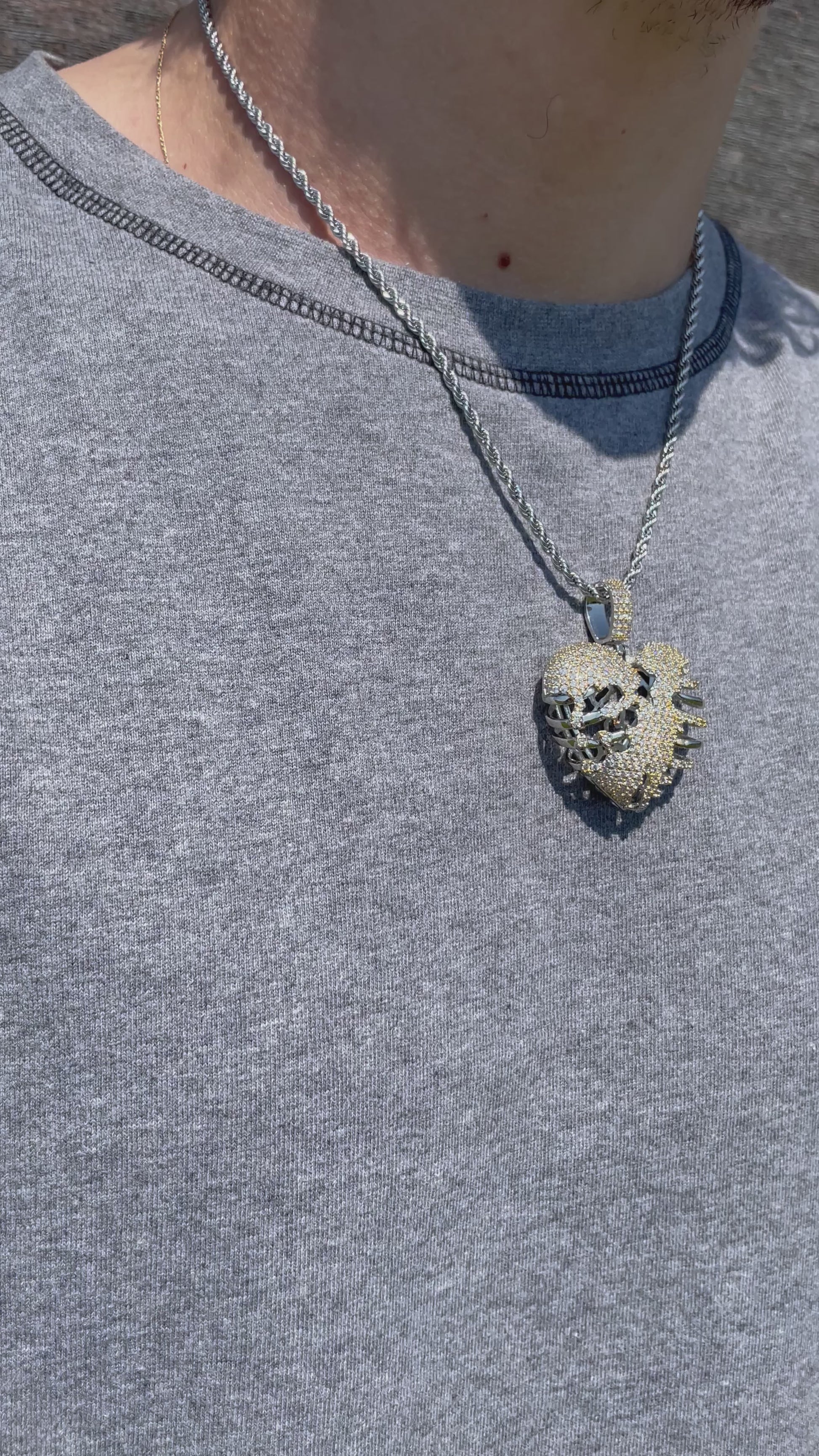 Skeleton Heart Pendant - Sixteenx Jewelry